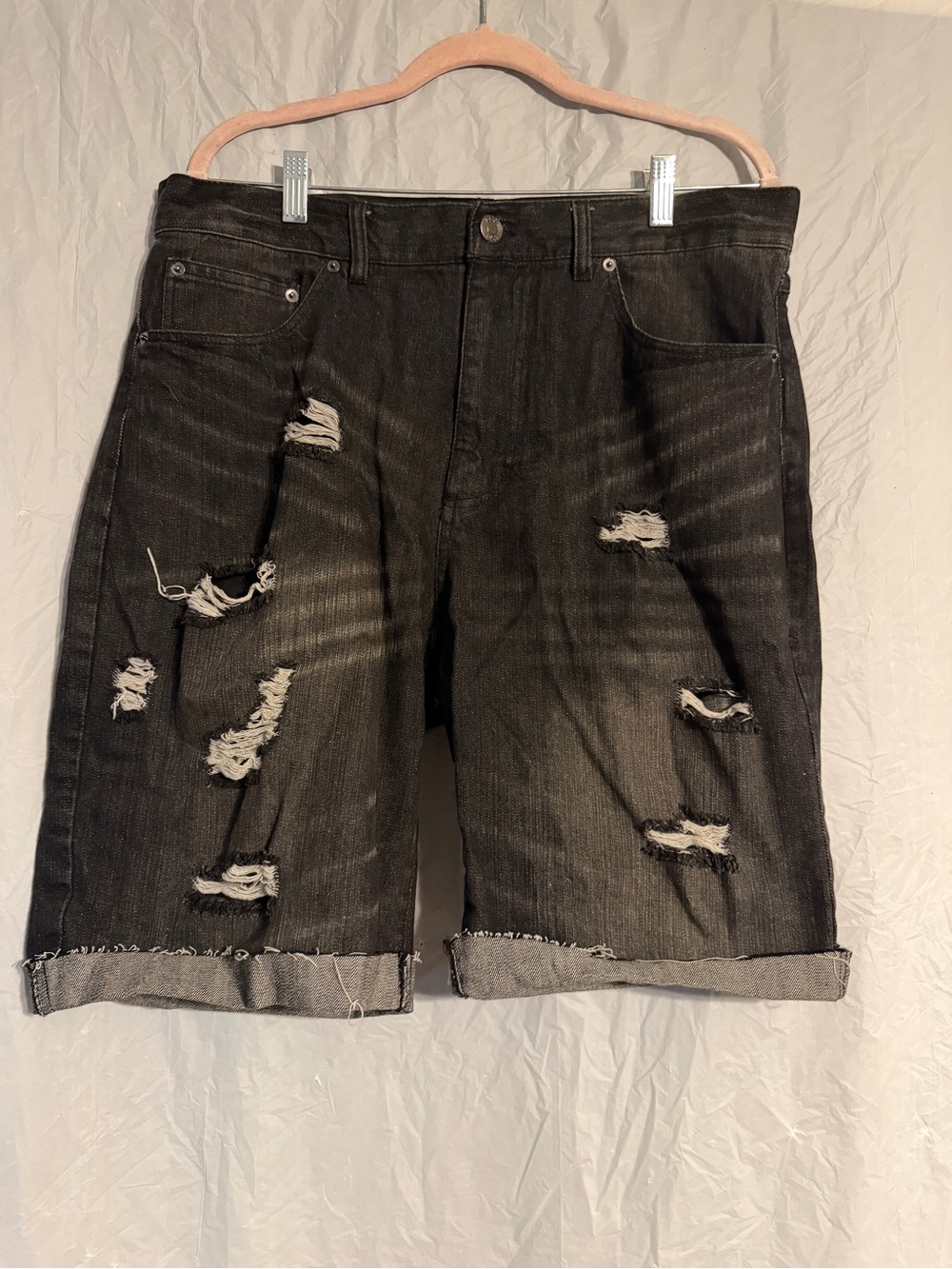 CSG Men’s Size 34 Black Distressed Denim Shorts Long Jorts Cuffed Ripped